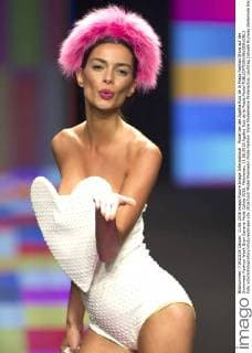 Model bei der Agatha Ruiz de la Prada Fashion Show auf der Swimwear Fashion Week Gran Canaria Moda Calida 2016. Meloneras, 11.06.2016 Agatha Ruiz de la Prada Model  Foto:xDyDxFotografosx xFuturexImage