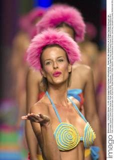 Model bei der Agatha Ruiz de la Prada Fashion Show auf der Swimwear Fashion Week Gran Canaria Moda Calida 2016. Meloneras, 11.06.2016 Agatha Ruiz de la Prada Model  Foto:xDyDxFotografosx xFuturexImage