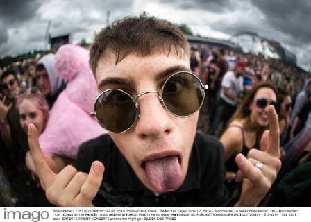 Bilder des Tages June 12, 2016 - Manchester, Greater Manchester, UK - Manchester , UK . Crowd at the Parklife music festival at Heaton Park in Manchester Manchester UK  - ZUMAl94_