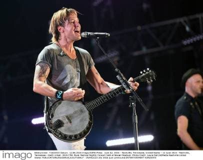 June 12, 2016 - Nashville, Tennessee, United States - 12 June 2016 - Nashville, Tennessee - Keith Urban. 2016 CMA Music Festival Nightly Concert held at Nissan Stadium. Photo Credit: Laura Farr AdMedia Nashville United States - ZUMAa123