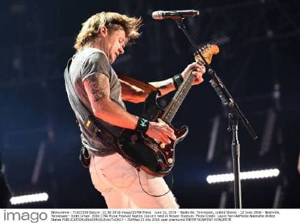 June 12, 2016 - Nashville, Tennessee, United States - 12 June 2016 - Nashville, Tennessee - Keith Urban. 2016 CMA Music Festival Nightly Concert held at Nissan Stadium. Photo Credit: Laura Farr AdMedia Nashville United States - ZUMAa123