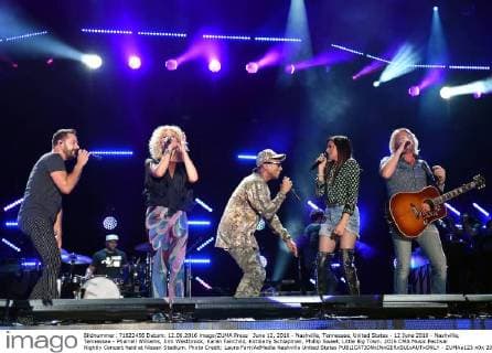 June 12, 2016 - Nashville, Tennessee, United States - 12 June 2016 - Nashville, Tennessee - Pharrell Williams, Jimi Westbrook, Karen Fairchild, Kimberly Schlapman, Phillip Sweet, Little Big Town. 2016 CMA Music Festival Nightly Concert held at Nissan Stadium. Photo Credit: Laura Farr AdMedia Nashville United States - ZUMAa123