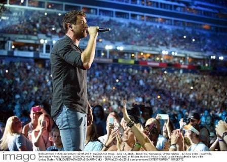 June 12, 2016 - Nashville, Tennessee, United States - 12 June 2016 - Nashville, Tennessee - Brett Eldredge. 2016 CMA Music Festival Nightly Concert held at Nissan Stadium. Photo Credit: Laura Farr AdMedia Nashville United States - ZUMAa123