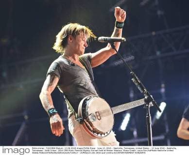 June 12, 2016 - Nashville, Tennessee, United States - 12 June 2016 - Nashville, Tennessee - Keith Urban. 2016 CMA Music Festival Nightly Concert held at Nissan Stadium. Photo Credit: Laura Farr AdMedia Nashville United States - ZUMAa123