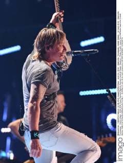 June 12, 2016 - Nashville, Tennessee, United States - 12 June 2016 - Nashville, Tennessee - Keith Urban. 2016 CMA Music Festival Nightly Concert held at Nissan Stadium. Photo Credit: Laura Farr AdMedia Nashville United States - ZUMAa123