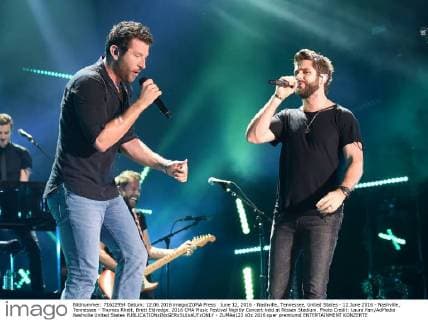 June 12, 2016 - Nashville, Tennessee, United States - 12 June 2016 - Nashville, Tennessee - Thomas Rhett, Brett Eldredge. 2016 CMA Music Festival Nightly Concert held at Nissan Stadium. Photo Credit: Laura Farr AdMedia Nashville United States - ZUMAa123