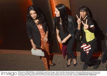 Sarah-Jane Dias, Pavleen Gujral und Anushka Manchanda bei der Premiere des Kinofilms 7 Göttinnen Angry Indian Goddesses im Astor Grand Cinema. Hannover, 13.06.2016 Foto:xC.xNiehausx xFuturexImage