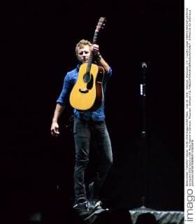 June 14, 2016 - Oshkosh, Wisconsin, U.S - Country singer DIERKS BENTLEY performs during the 2016 Country USA Music Festival in Oshkosh, Wisconsin. Oshkosh U.S. - ZUMAb115