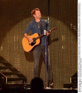 June 14, 2016 - Oshkosh, Wisconsin, U.S - Country singer DIERKS BENTLEY performs during the 2016 Country USA Music Festival in Oshkosh, Wisconsin. Oshkosh U.S. - ZUMAb115