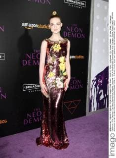June 14, 2016 - Hollywood, CA, United States - 14 June 2016 - Hollywood, California - Elle Fanning. The Neon Demon Los Angeles Premiere held at the ArcLight CinemasÃ¢â‚¬â ¢ Cinerama Dome. Photo Credit: AdMedia Hollywood United States - ZUMAa123