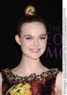 June 14, 2016 - Los Angeles, California, United States - June 14th 2016 - Los Angeles California USA - Actress ELLE FANNING at the The Neon Demon Premiere held at the Arclight Cinerama Dome, Hollywood. Los Angeles United States - ZUMAf05_