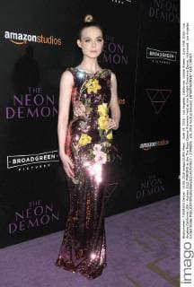 June 14, 2016 - Los Angeles, California, United States - June 14th 2016 - Los Angeles California USA - Actress ELLE FANNING at the The Neon Demon Premiere held at the Arclight Cinerama Dome, Hollywood. Los Angeles United States - ZUMAf05_