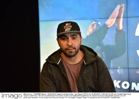 der Rapper MoTrip am 15.06.2016 in Köln bei der PK zum Vivaldi Experiment Klassik meets Rap - Mit dem Vivaldi-Experiment sollen Kinder und Jugendliche spielerisch an klassische Musik herangeführt werden