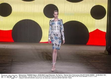 Rio Fashion - Patricia Vieira Modenschau JANUARY RJ DE JANEIRO - 15 06 2016: RIO RIO FASHION - 1st day of Patricia Vieira brand Parade during Rio Fashion Rio which takes place at Pier Maua between 15 and 17 June.  CelsoxPupo