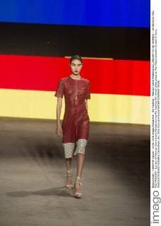Rio Fashion - Patricia Vieira Modenschau JANUARY RJ DE JANEIRO - 15 06 2016: RIO RIO FASHION - 1st day of Patricia Vieira brand Parade during Rio Fashion Rio which takes place at Pier Maua between 15 and 17 June.  CelsoxPupo