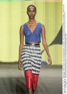 Rio Fashion - Patricia Vieira Modenschau JANUARY RJ DE JANEIRO - 15 06 2016: RIO RIO FASHION - 1st day of Patricia Vieira brand Parade during Rio Fashion Rio which takes place at Pier Maua between 15 and 17 June.  CelsoxPupo