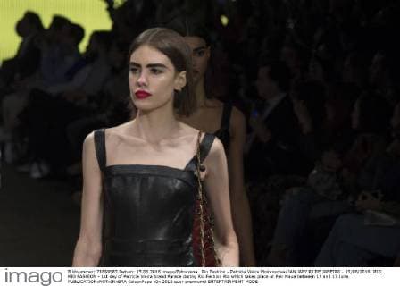 Rio Fashion - Patricia Vieira Modenschau JANUARY RJ DE JANEIRO - 15 06 2016: RIO RIO FASHION - 1st day of Patricia Vieira brand Parade during Rio Fashion Rio which takes place at Pier Maua between 15 and 17 June.  CelsoxPupo