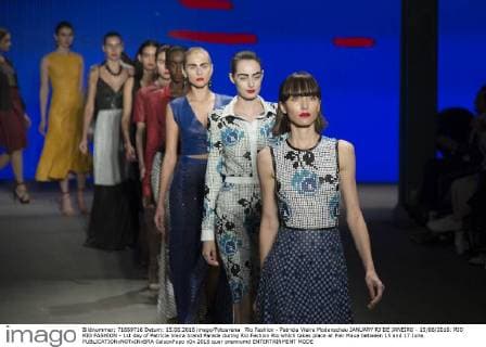 Rio Fashion - Patricia Vieira Modenschau JANUARY RJ DE JANEIRO - 15 06 2016: RIO RIO FASHION - 1st day of Patricia Vieira brand Parade during Rio Fashion Rio which takes place at Pier Maua between 15 and 17 June.  CelsoxPupo