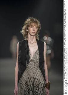 Rio Fashion - Martu Modenschau JANUARY RJ DE JANEIRO - 15 06 2016: RIO RIO FASHION - 1st day of Martu brand Parade during Rio Fashion Rio which takes place at Pier Maua between 15 and 17 June.  CelsoxPupo