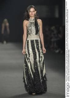 Rio Fashion - Martu Modenschau JANUARY RJ DE JANEIRO - 15 06 2016: RIO RIO FASHION - 1st day of Martu brand Parade during Rio Fashion Rio which takes place at Pier Maua between 15 and 17 June.  CelsoxPupo