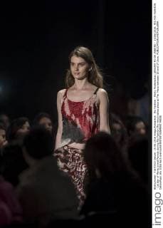 Rio Fashion - Martu Modenschau JANUARY RJ DE JANEIRO - 15 06 2016: RIO RIO FASHION - 1st day of Martu brand Parade during Rio Fashion Rio which takes place at Pier Maua between 15 and 17 June.  CelsoxPupo