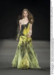 Rio Fashion - Martu Modenschau JANUARY RJ DE JANEIRO - 15 06 2016: RIO RIO FASHION - 1st day of Martu brand Parade during Rio Fashion Rio which takes place at Pier Maua between 15 and 17 June.  CelsoxPupo