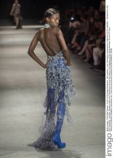 Rio Fashion - Lino Villaventura Modenschau JANUARY RJ DE JANEIRO - 15 06 2016: RIO RIO FASHION - 1st Day Parade brand Lino Villaventura during Rio Fashion Rio happens at Pier Maua between 15 and 17 June.  CelsoxPupo