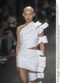 Rio Fashion - Guto Carvalho Neto Modenschau JANUARY RJ DE JANEIRO - 15 06 2016: RIO RIO FASHION - 1st day of Guto Carvalhoneto brand Parade during Rio Fashion Rio which takes place at Pier Maua between 15 and 17 June.  CelsoxPupo