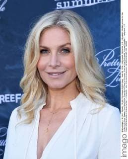 June 15, 2016 - Hollywood, California, U.S. - Elizabeth Mitchell arrives for the Pretty Little Liars Season 7and the Series Premiere of Dead of Summer Event at the Hollywood Forever Cemetery. Hollywood U.S. - ZUMAo05_