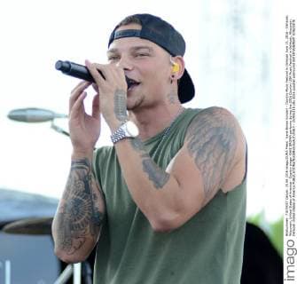 Kane Brown Konzert - Country Music Festival in Oshkosh June 15, 2016 - Oshkosh, Wisconsin, United States of America - Country singer KANE BROWN performs during the 2016 Country USA Music Festival in Oshkosh, Wisconsin. Oshkosh United States of America - ZUMAb115
