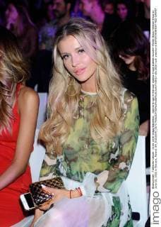 Joanna Krupa in Warsaw Joanna Krupa attends Autumn-Winter Bizuu Fashion Show on June 15, 2016 in Warsaw, Poland. EN_01215540_0272 