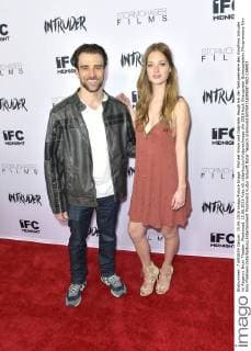 Michael Sirow und Gabrielle Haugh bei der Weltpremeire des Kinofilms Intruder im Regency Bruin Theater. Westwood, 15.06.2016 Foto:xD.xStarbuckx xFuturexImage