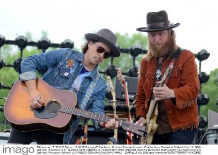 Brothers Osborne Konzert - Country Music Festival in Oshkosh June 16, 2016 - Oshkosh, Wisconsin, U.S - Guitarist JOHN OSBORNE of the band BROTHERS OSBORNE performs during the 2016 Country USA Music Festival in Oshkosh, Wisconsin. Oshkosh U.S. - ZUMAb115