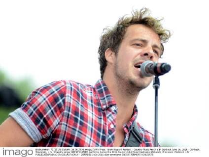 Brent Rupard Konzert - Country Music Festival in Oshkosh June 16, 2016 - Oshkosh, Wisconsin, U.S - Country singer BRENT RUPARD performs during the 2016 Country USA Music Festival in Oshkosh, Wisconsin. Oshkosh U.S. - ZUMAb115