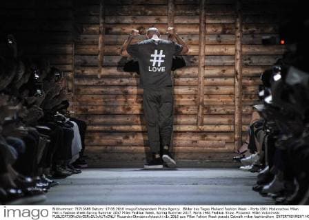 Bilder des Tages Mailand Fashion Week - Ports 1961 Modenschau Milan Men s Fashion Week Spring Summer 2017 Milan Fashion Week, Spring Summer 2017. Ports 1961 Fashion Show. Pictured: Milan Vukmirovic  RiccardoxGiordanoxfotosicki