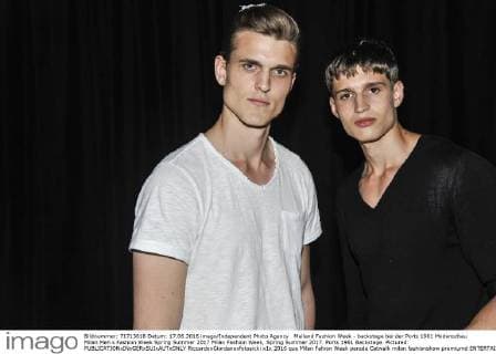 Mailand Fashion Week - backstage bei der Ports 1961 Modenschau Milan Men s Fashion Week Spring Summer 2017 Milan Fashion Week, Spring Summer 2017. Ports 1961 Backstage. Pictured:  RiccardoxGiordanoxfotosicki