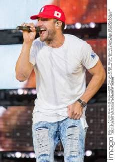 June 17, 2016 - Chicago, Illinois, U.S - Country singer SAM HUNT performs live at FirstMerit Bank Pavilsion during the Windy City LakeShake Music Festival in Chicago, Illinois Chicago U.S. - ZUMAs135
