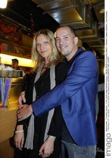 Patrick Wolff mit Freundin Katrin Premiere Treppe aufwärts Kino Monopol München 17. Juni 2016