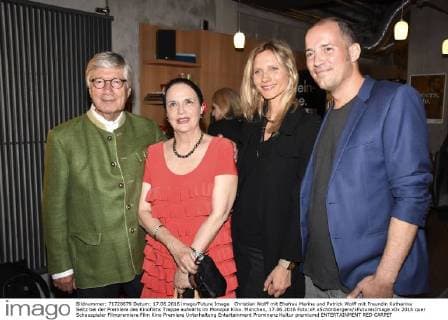 Christian Wolff mit Ehefrau Marina und Patrick Wolff mit Freundin Katharina Seitz bei der Premiere des Kinofilms Treppe aufwärts im Monopol Kino. München, 17.06.2016 Foto:xP.xSchönbergerx xFuturexImage