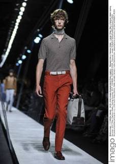 Mailand Men s Fashion Week - Canali Milan Men s Fashion Week Spring Summer 2017 Milan Fashion Week, Spring Summer 2017. CHANNEL FASHION SHOW. Pictured: model  RiccardoxGiordanoxfotosicki