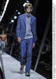 Mailand Men s Fashion Week - Canali Milan Men s Fashion Week Spring Summer 2017 Milan Fashion Week, Spring Summer 2017. CHANNEL FASHION SHOW. Pictured: model  RiccardoxGiordanoxfotosicki