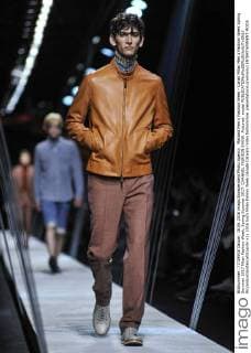 Mailand Men s Fashion Week - Canali Milan Men s Fashion Week Spring Summer 2017 Milan Fashion Week, Spring Summer 2017. CHANNEL FASHION SHOW. Pictured: model  RiccardoxGiordanoxfotosicki