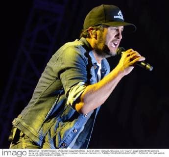 June 17, 2016 - Oshkosh, Wisconsin, U.S - Country singer LUKE BRYAN performs during the 2016 Country USA Music Festival in Oshkosh, Wisconsin. Oshkosh U.S. - ZUMAb115