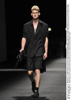 Milan Men s Fashion Week Spring Summer 2017 Milan Fashion Week, Spring Summer 2017. Versace Fashionshow. Pictured: Model  RiccardoxGiordanoxFotosicki
