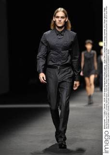 Milan Men s Fashion Week Spring Summer 2017 Milan Fashion Week, Spring Summer 2017. Versace Fashionshow. Pictured: Model  RiccardoxGiordanoxFotosicki