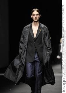 Milan Men s Fashion Week Spring Summer 2017 Milan Fashion Week, Spring Summer 2017. Versace Fashionshow. Pictured: Model  RiccardoxGiordanoxFotosicki
