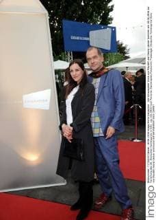 Die Schauspieler Oona von Maydell und Georg Uecker kommen am 18.06.2016 zur Verleihung des 26. Deutschen Kamerapreis in Köln.