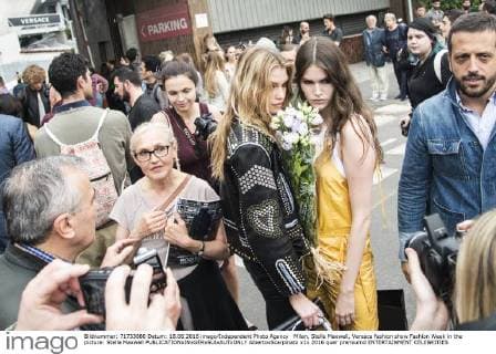 Milan, Stella Maxwell, Versace fashion show Fashion Week in the picture: Stella Maxwell  AlbertoxScarpinato