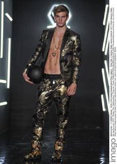 Milan Men s Fashion Week Spring Summer 2017 Milan Fashion Week, Spring Summer 2017. Philipp Plein Fashionshow. Pictured: Model  RiccardoxGiordanoxFotosicki