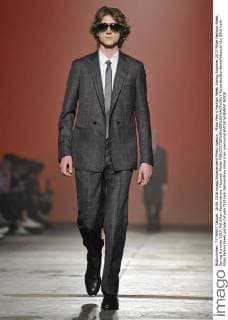 Milan Men s Fashion Week Spring Summer 2017 Milan Fashion Week, Spring Summer 2017. Pal Zilieri Fashionshow. Pictured: Model  RiccardoxGiordanoxFotosicki